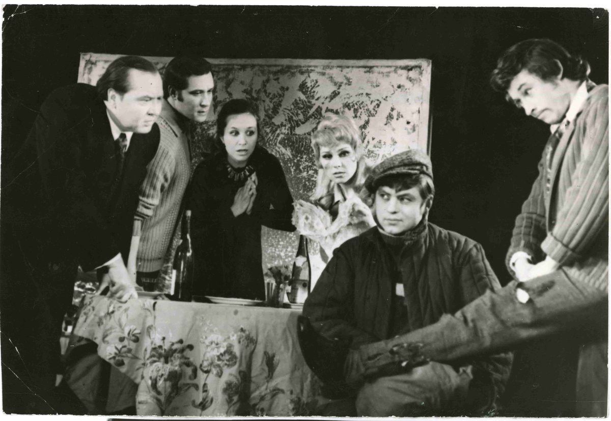 Фото 1969 г. Иркутский драмтеатр им. Н.П. Охлопкова. Постановка "Старший сын". 