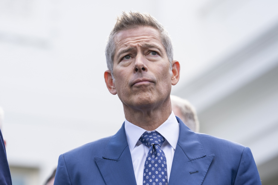    Aaron Schwartz — Pool via CNP/Keystone Press Agency/Global Look Press