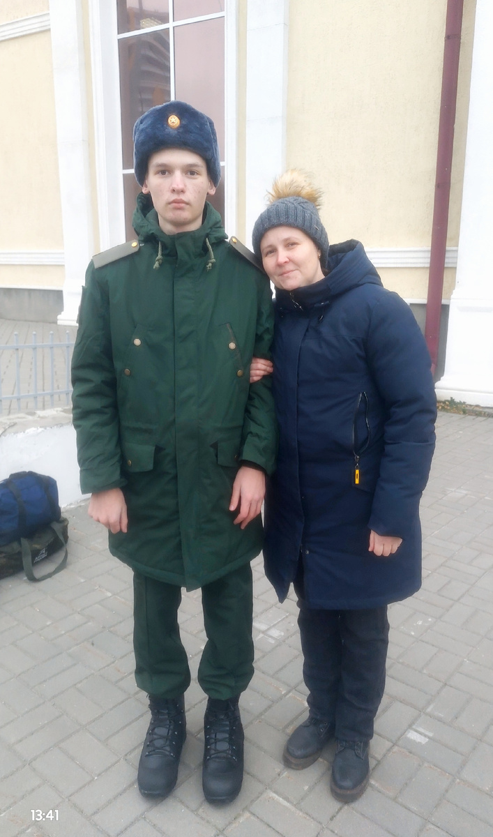 Проводы на ж/д вокзале. Уходил совсем глупым и потерянным мальчишкой