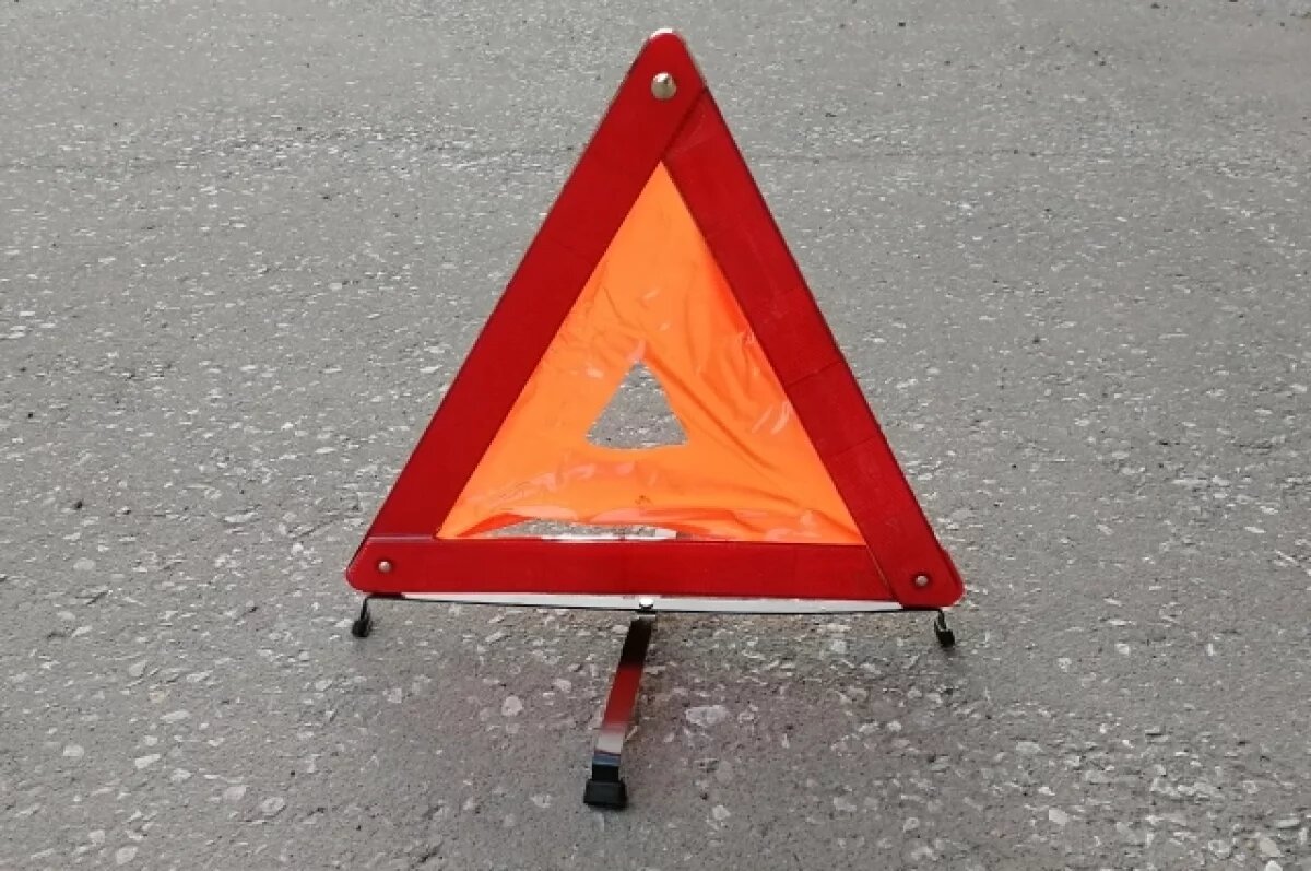    В Улан-Удэ легковой автомобиль столкнулся с автобусом