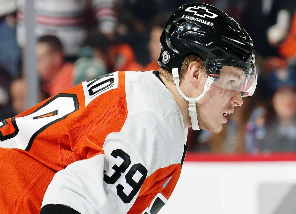     The Hockey Writers: развитие Мичкова буксует из-за управленческих ошибок «Филадельфии»