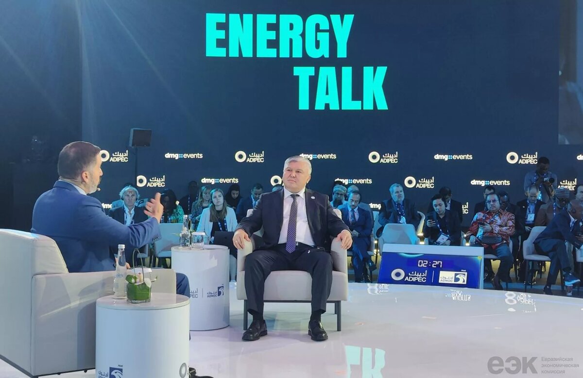 Министр транспорта ЕЭК Арзыбек Кожошев © Photo : Пресс-служба Евразийской экономической комиссии