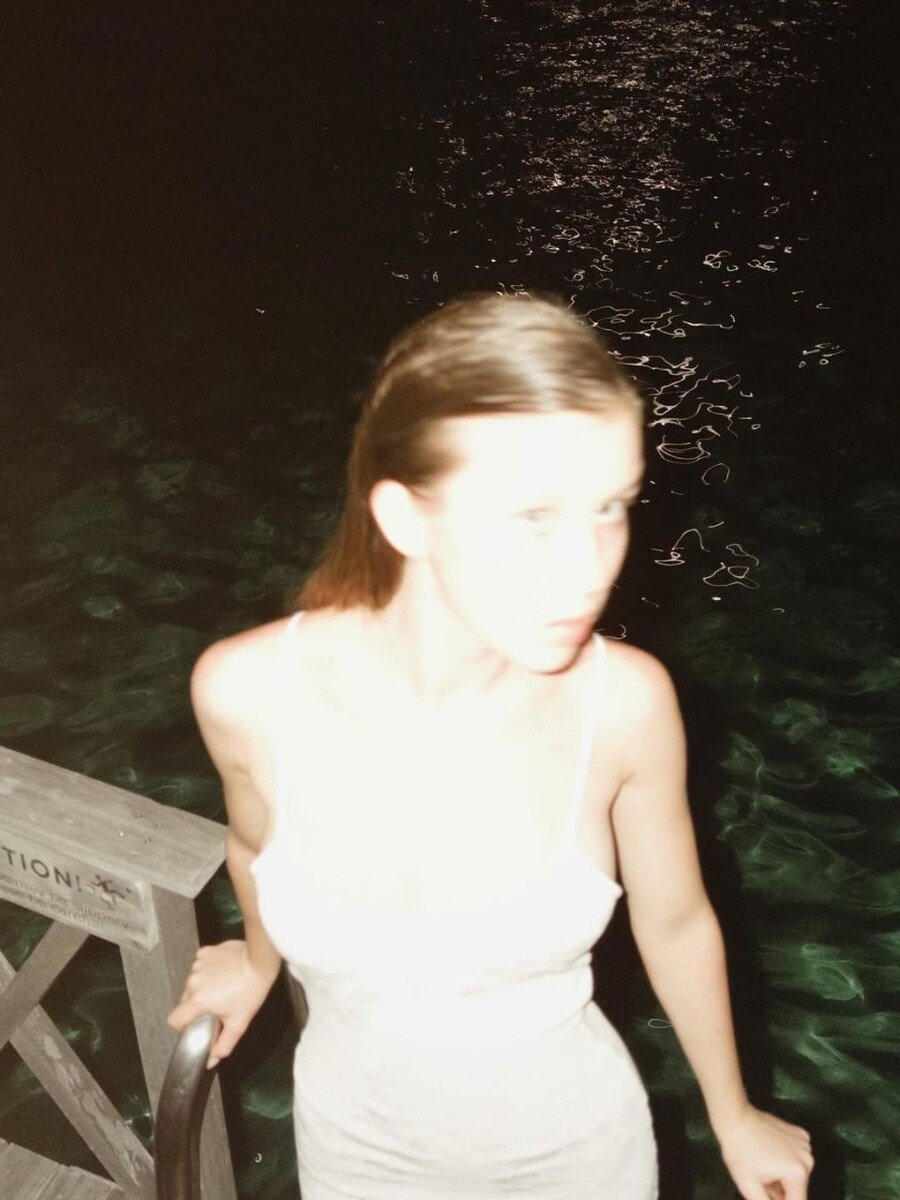    Ваня Дмитриенко и Аня Пересильд отдыхают вместе на Шри-Ланке. Источник: @anka.peresild_*