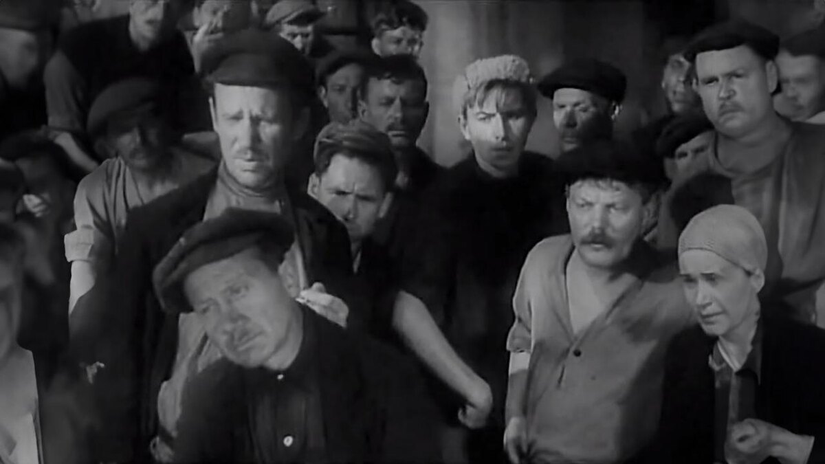 Фильм «Ленин в Октябре». Анатолий Папанов. Яндекс картинки.