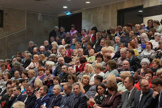    Губернатор поздравил кировский завод «Лепсе»