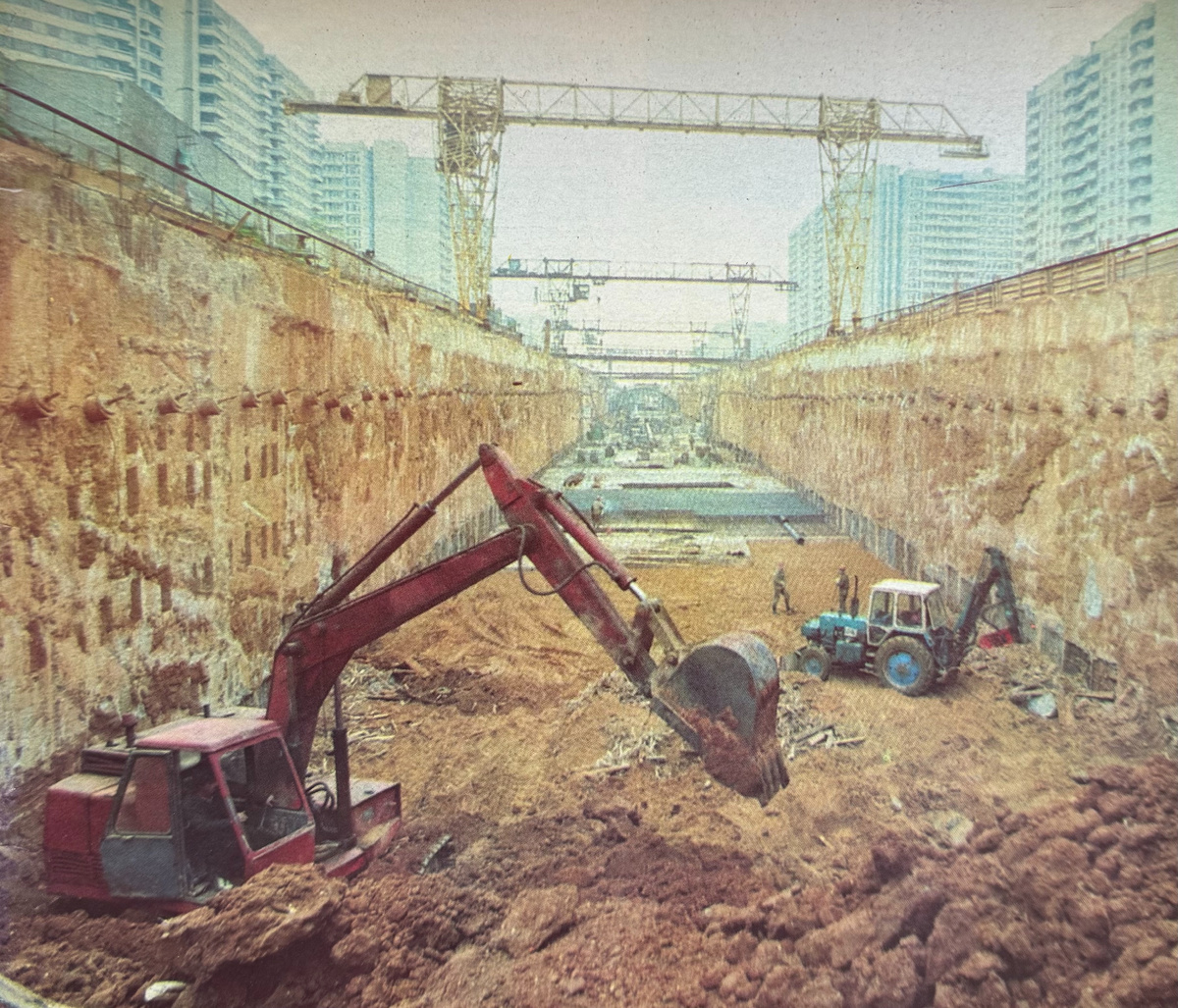 Строительство станции "Крылатское". Из журнала "Метрострой" за 1989 год (№6).