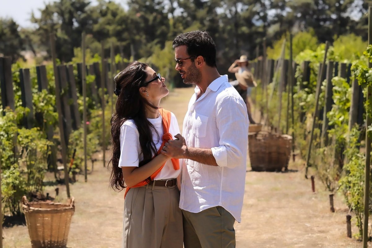 Ханде Эрчел и Барыш Ардуч. Любовь и слезы.