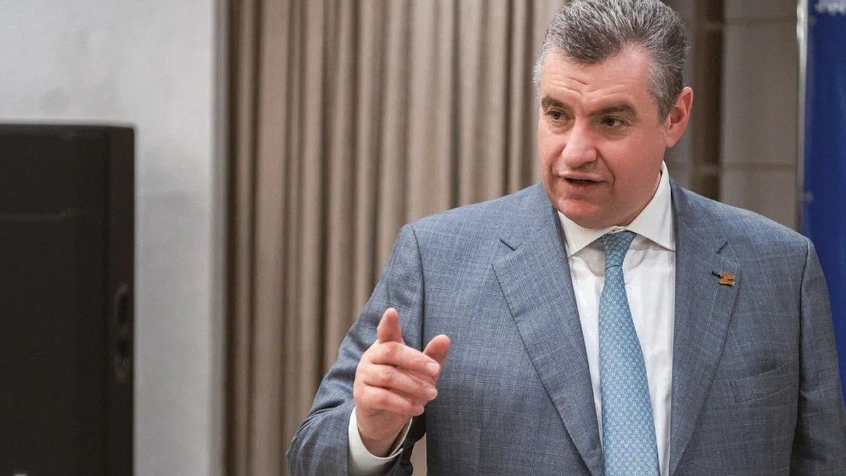 Доплата в 10 тысяч рублей: новый законопроект для пенсионеров с большим стажем