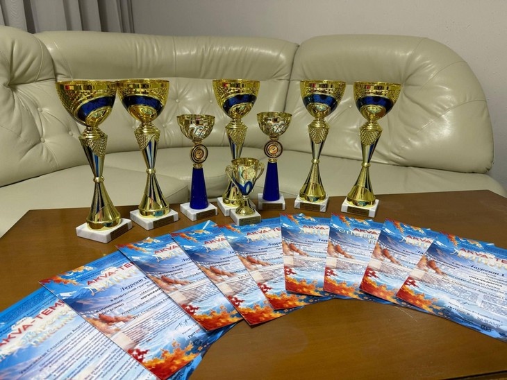 Листайте вправо, чтобы увидеть больше изображений