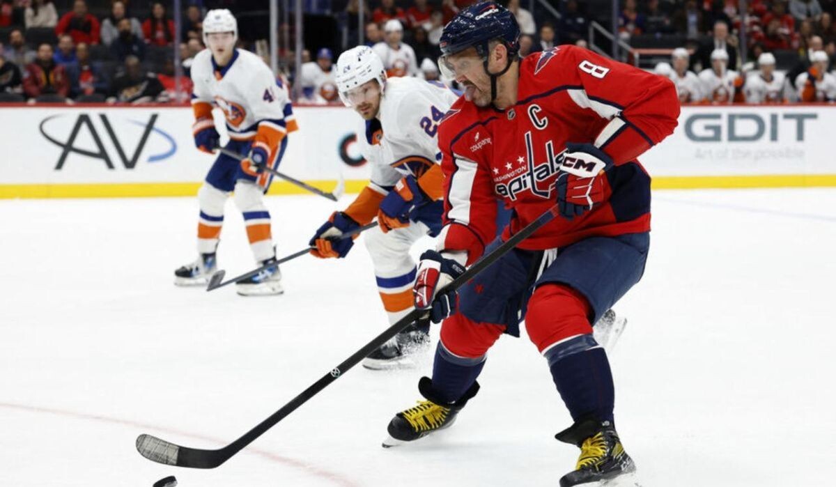     Александр Овечкин. Источник: gazeta.ru Автор фото: Geoff Burke