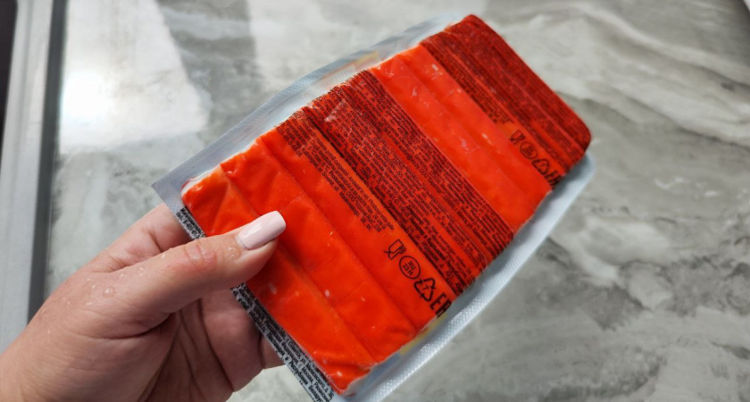    Вижу одно заветное слово на упаковке крабовых палочек — беру сразу 5 пачек, не раздумывая: чистая рыба без крахмала и сои