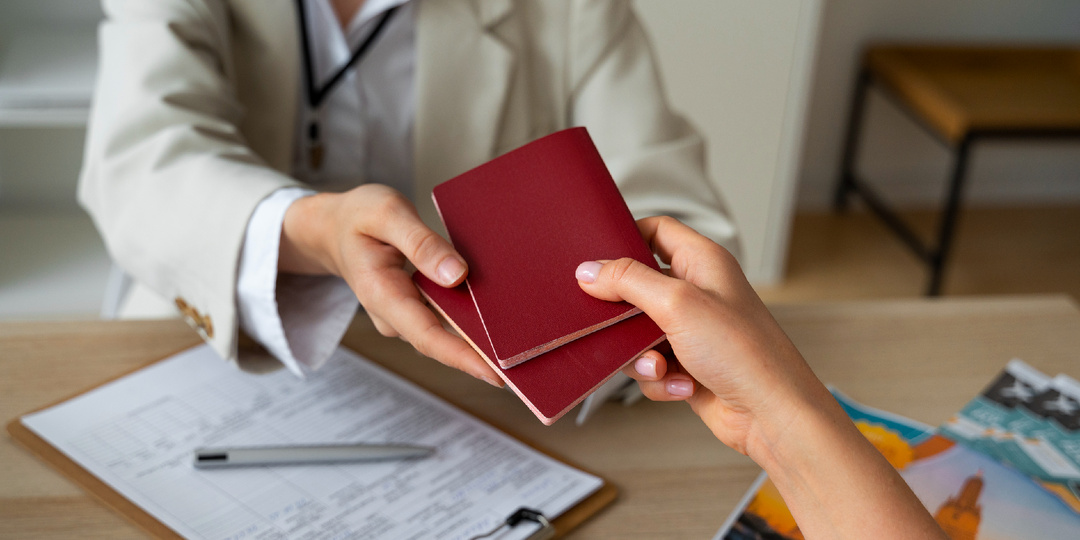 Получить новый паспорт РФ - это еще тот квест