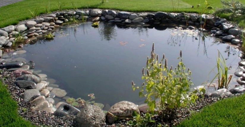 Что сделать, чтобы полные воды бочки не треснули зимой?