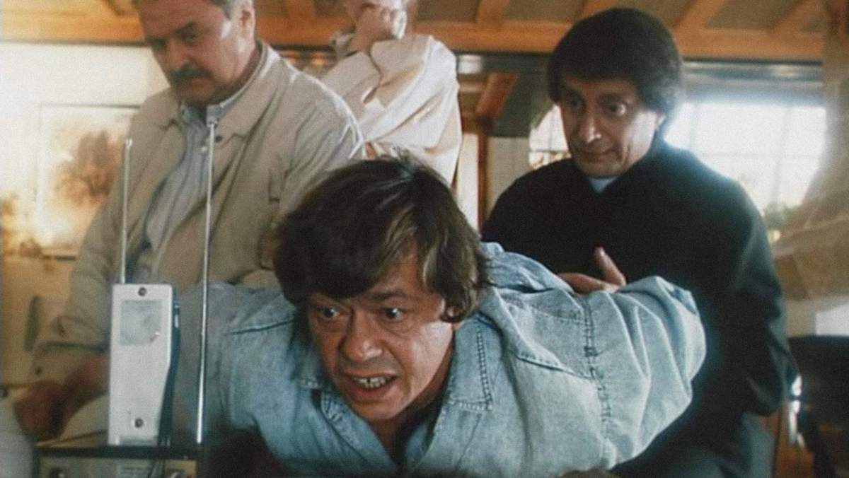 Кадр из х/ф «Ловушка для одинокого мужчины», 1990