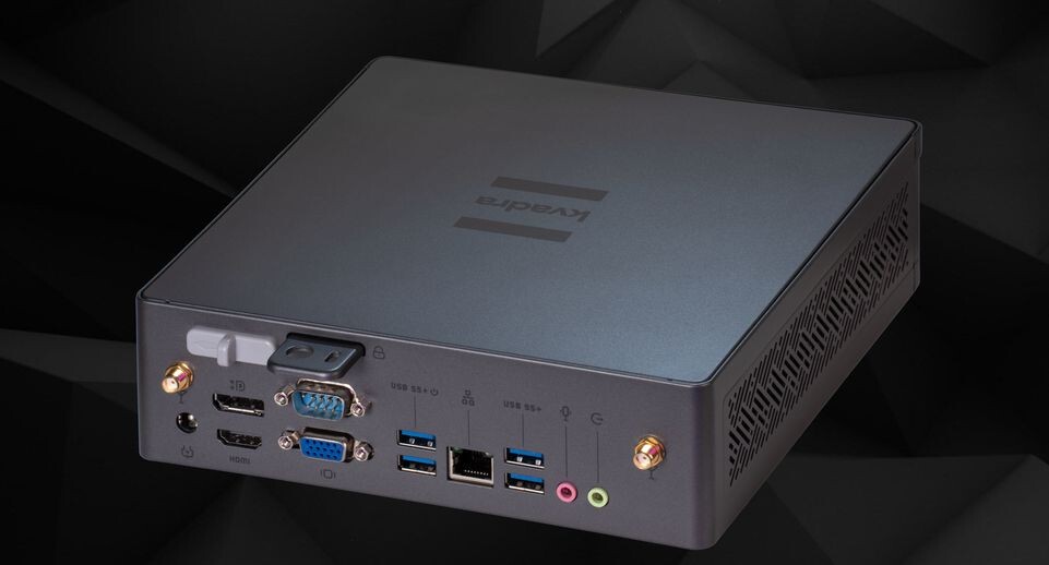    Компания YADRO