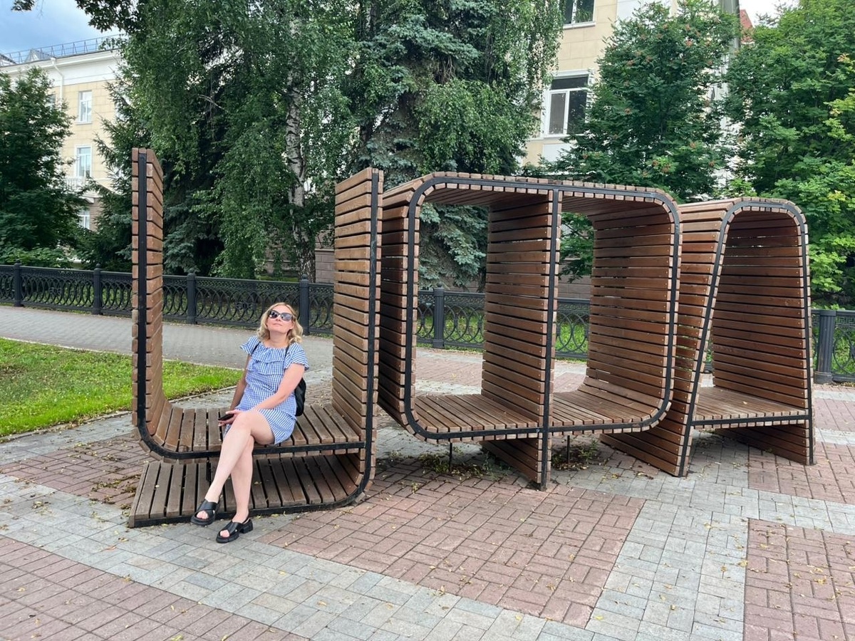 Инсталляция рядом с Аллеей современной скульптуры - Уфа (личное фото)