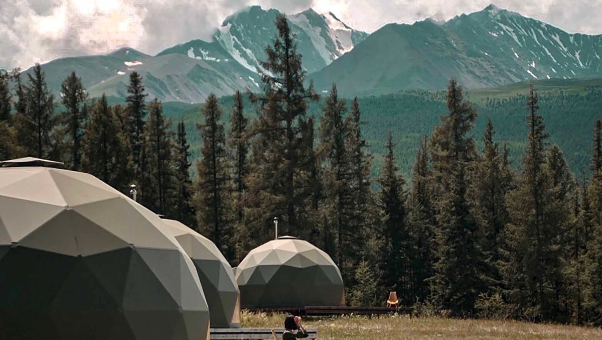 Эко-глэмпинги в Алтае. Фото с сайта altai-world.com