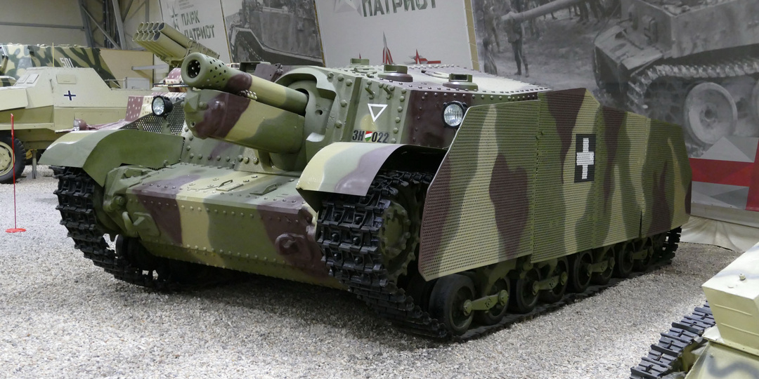Именная средняя штурмовая САУ по-венгерски