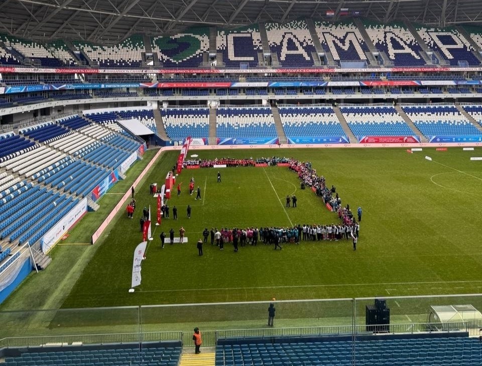    Ребятам провели урок футбола Анастасия СЕМДЯНОВА