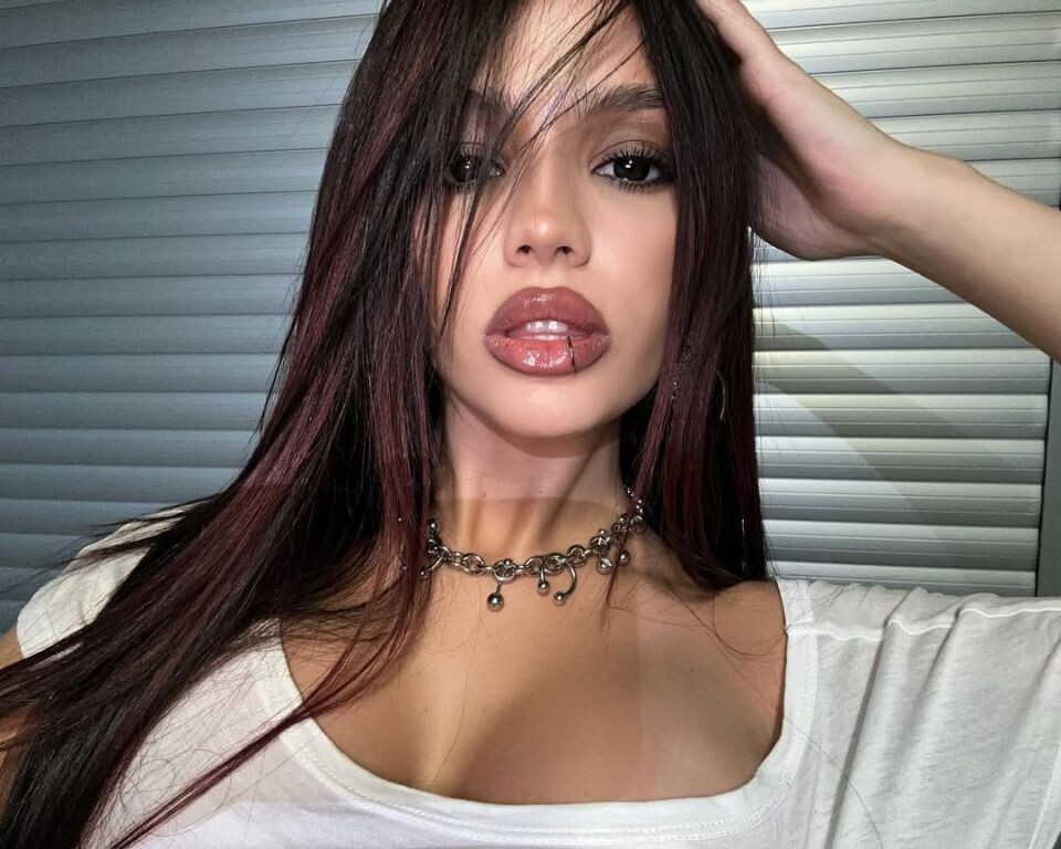    Валя Карнавал. Источник: @karna.val*