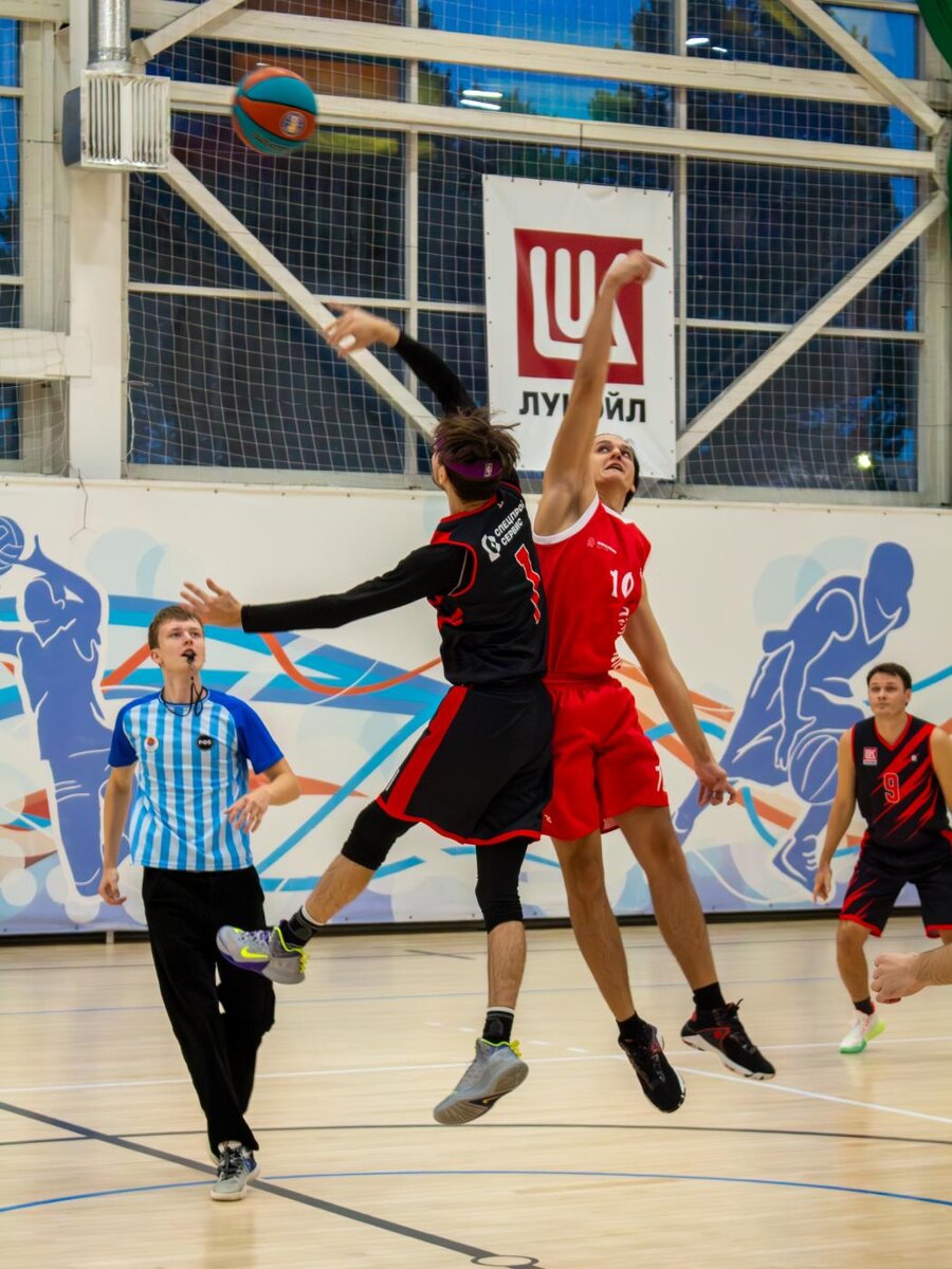 Фото: сообщество «Образовательный центр г. Когалым | филиал ПНИПУ» во ВКонтакте