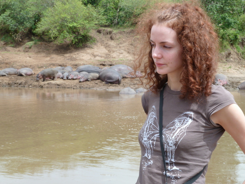 Это уже после восстановления волос, здесь видно что густота приличная