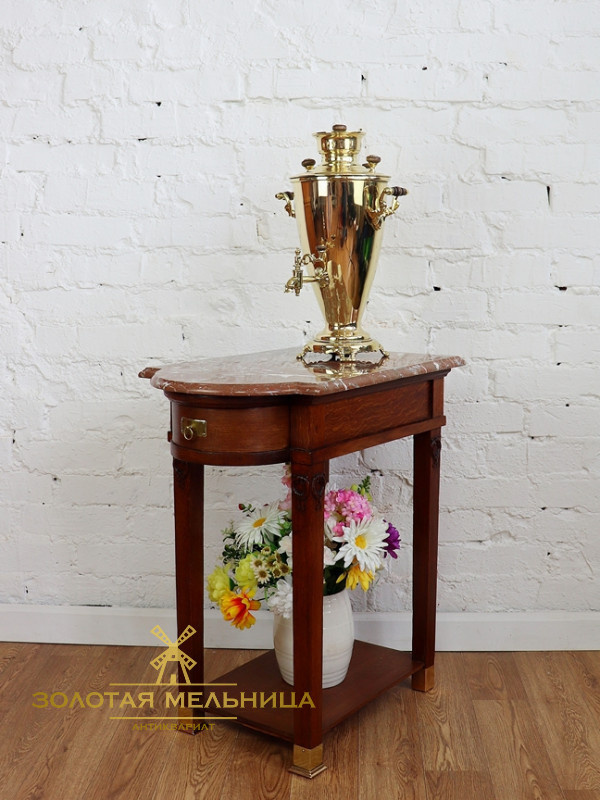 Все фото сделаны в магазине Антиквариат Золотая Мельница