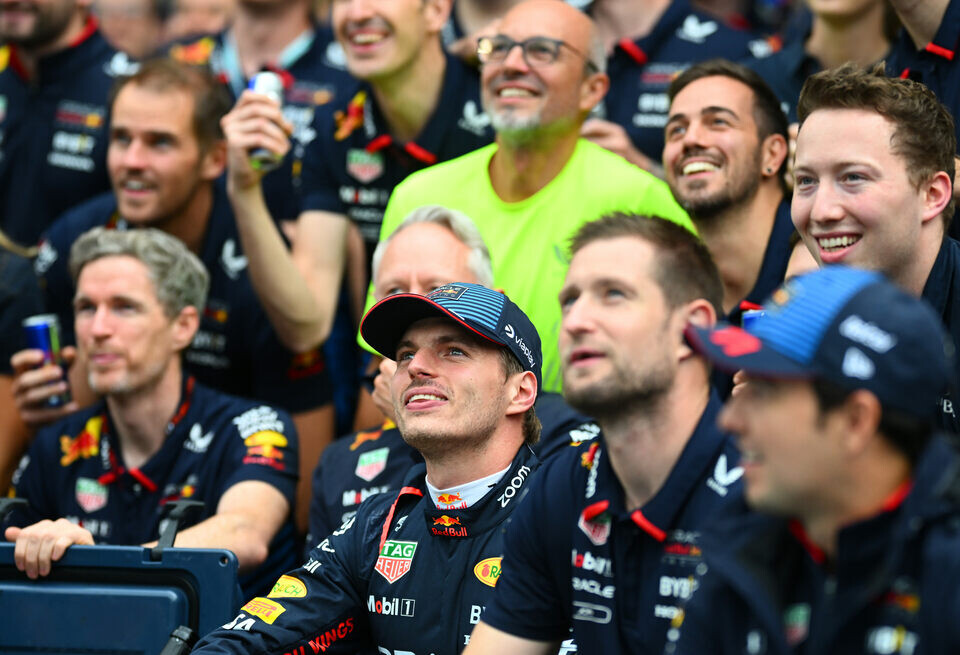    «Особенный, лучший гонщик». Экклстоун верит в чемпионство ФерстаппенаGetty Images / Red Bull Content Pool