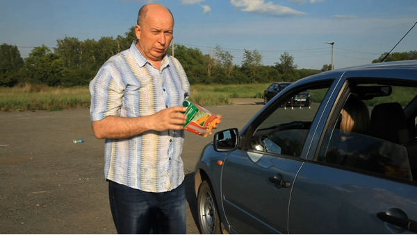 Мы будем давить коробки.