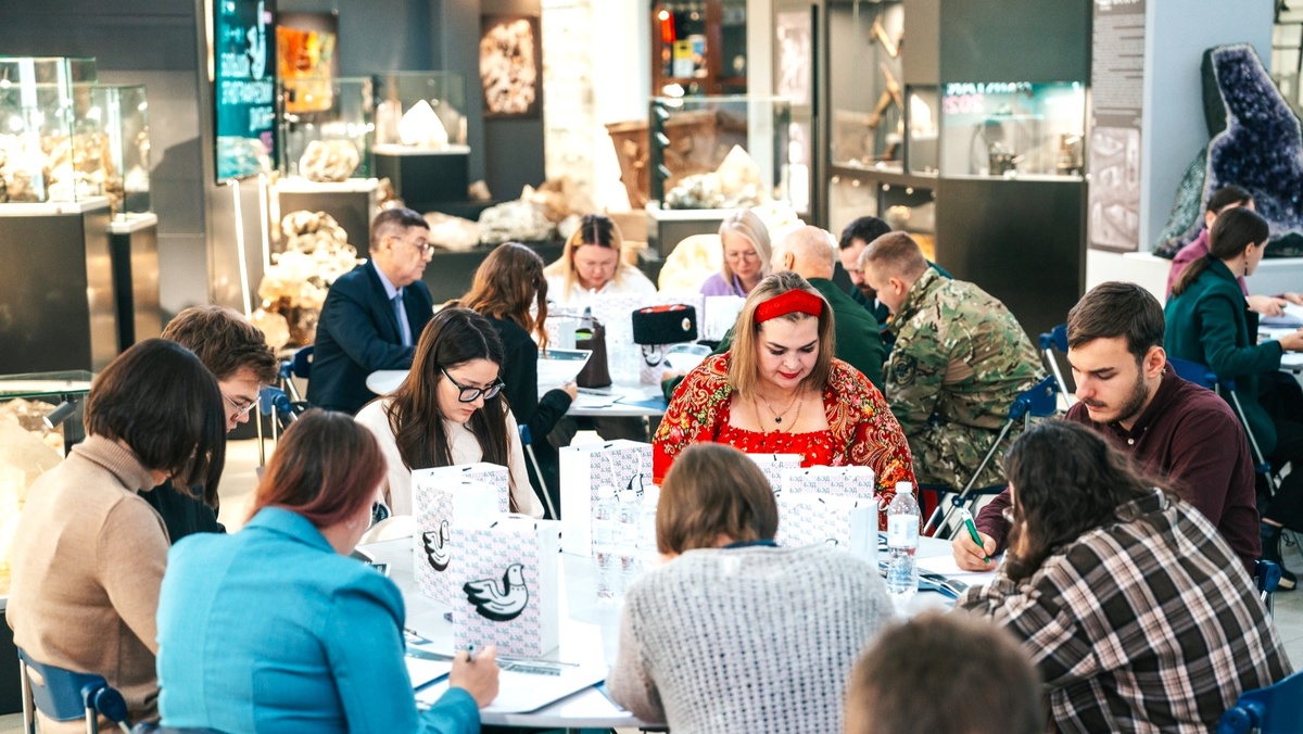    Жители Югры написали этнографический диктант