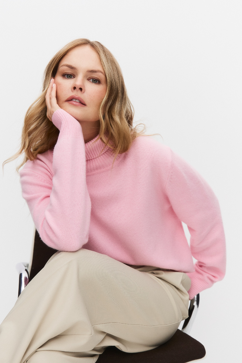 Базовый теплый свитер Merino Base – mast have в гардеробе для холодного периода года