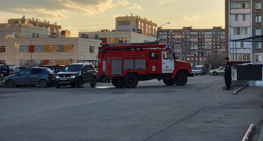    В Воронеже от ночного пожара сильно пострадал местный житель