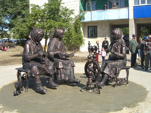 Как три старушки из Урюпинска вдохновили меня на вязание и напомнили, что главное — не скорость, а душа