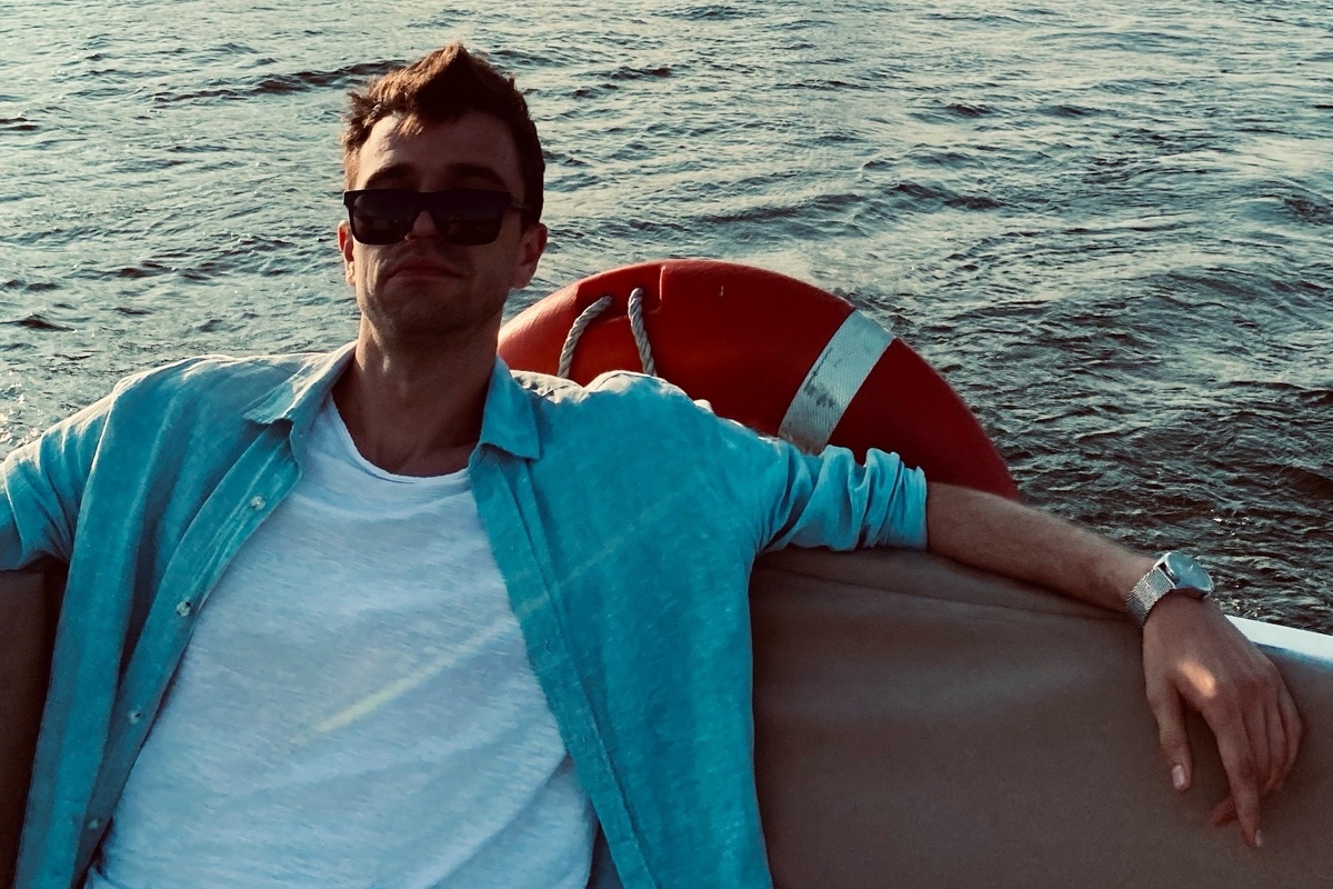 Дмитрий приехал на остров, чтобы отдохнуть. Фото: соцсети