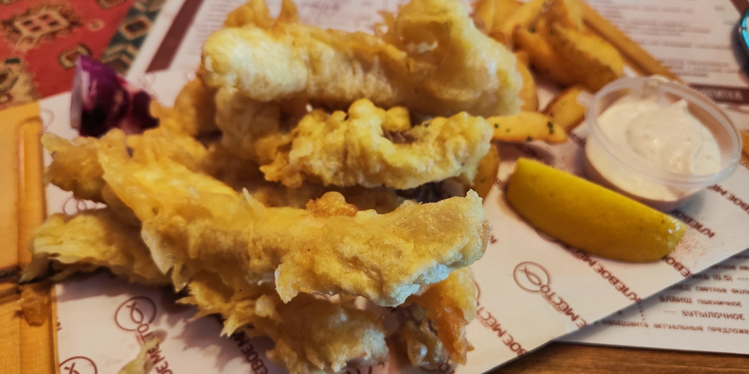 Ужин в кафе "Клёвое место" в Евпатории. Отличное место для любителей рыбы и морепродуктов