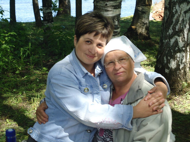 Кончно на этом фото мы с мамой намного моложе)) Но оно мне нравится! 