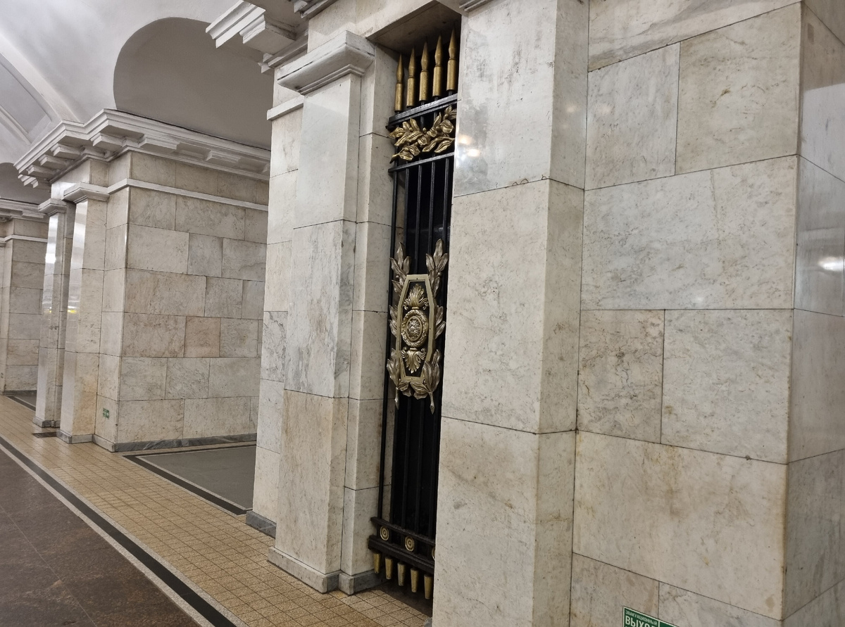 Станция метро «Владимирская» . Фото автора статьи.