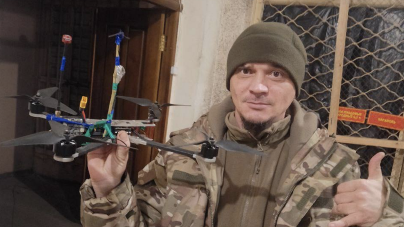 «Мама хотела увидеть». За каждой медалью — смерть боевых братьев: служба доставки «потеряла» китель с медалями бойца СВО