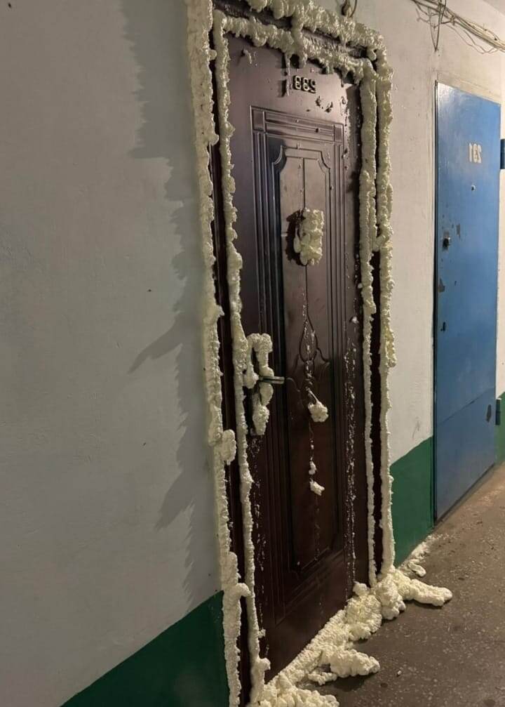 Так, нелегальные коллекторы пытаются вернуть деньги.