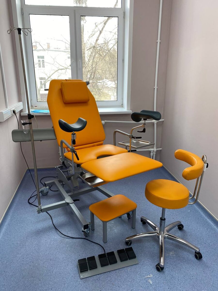 Рис. 2 Гинекологическое кресло «ЗЕРЦ» (Москва)