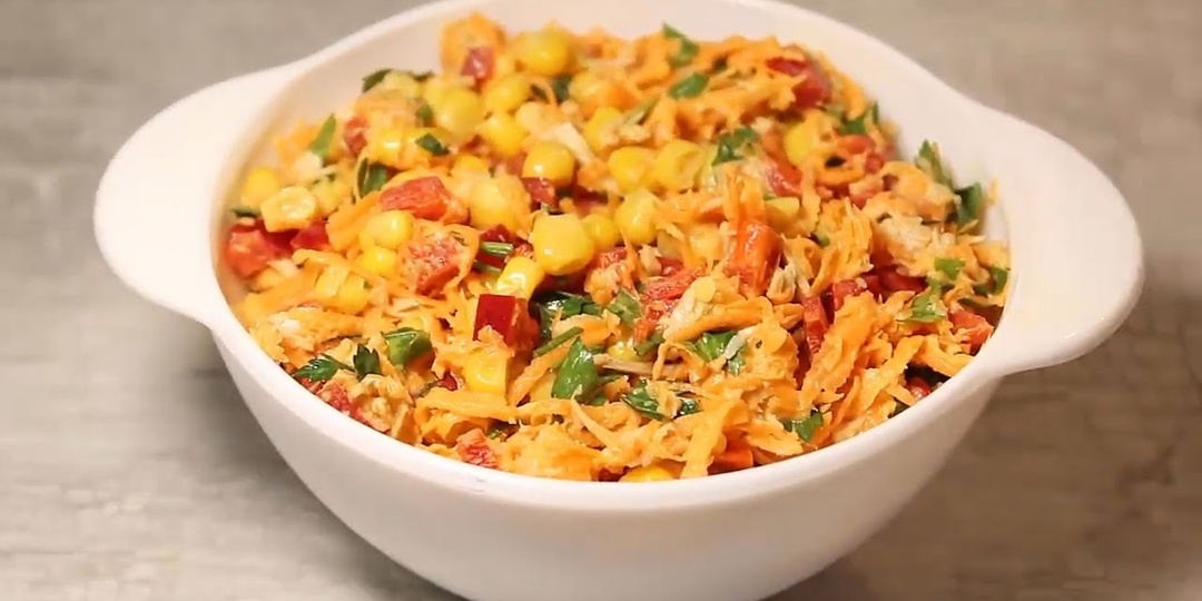 Готовлю по совету читательницы: результат впечатлил. Салат с корейской морковью и копченой курочкой