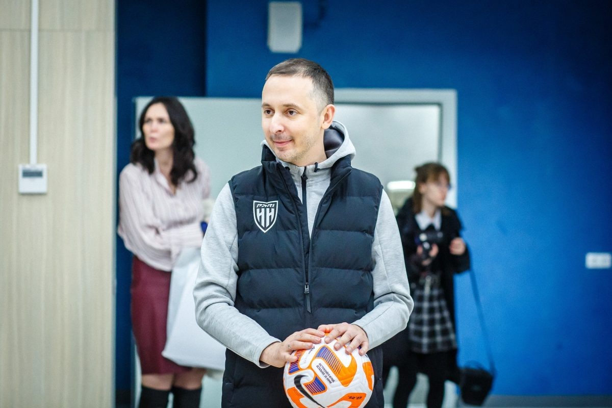    Бывший руководитель ФК \