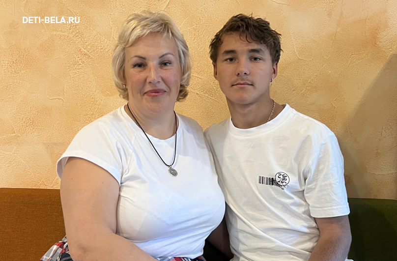 Елисей с мамой Юлией