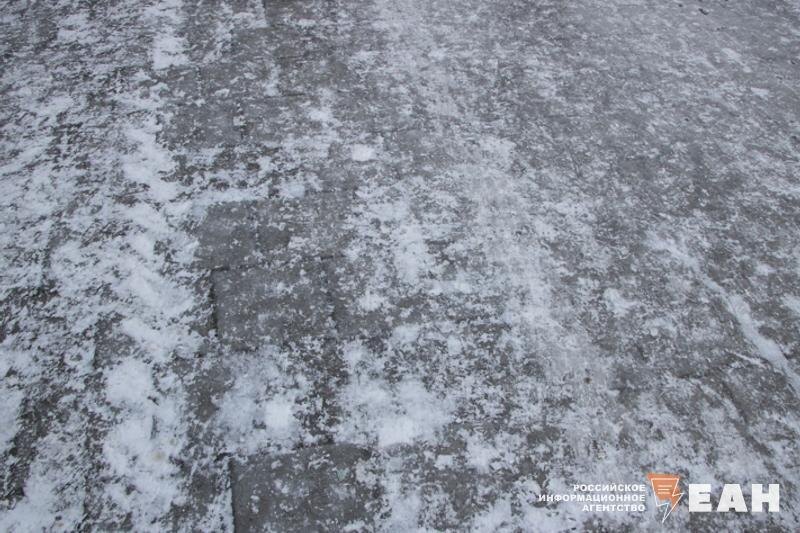    ЕАН. Заснеженная дорога