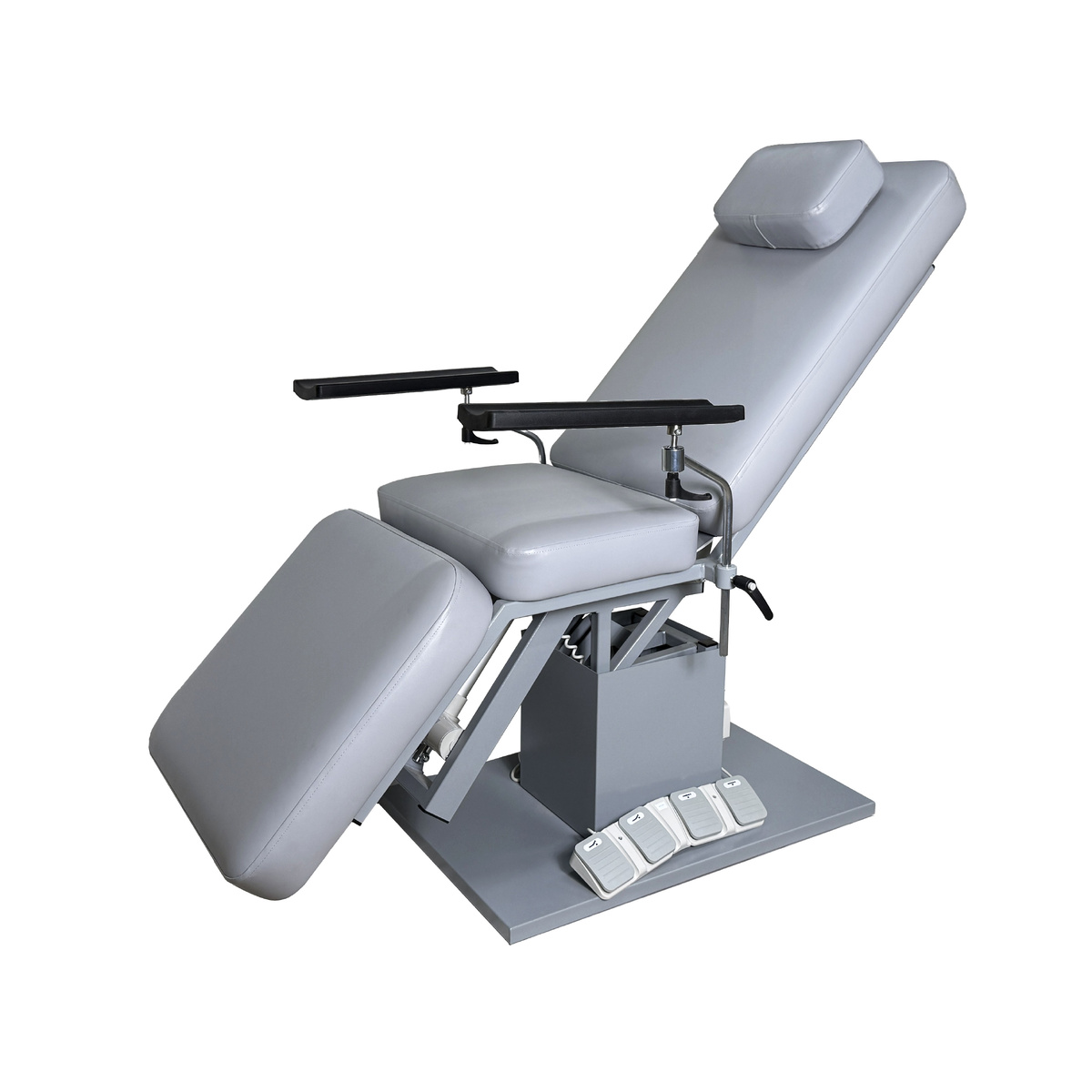 Рис. 2 Кресло донора «ЗЕРЦ» (Москва)