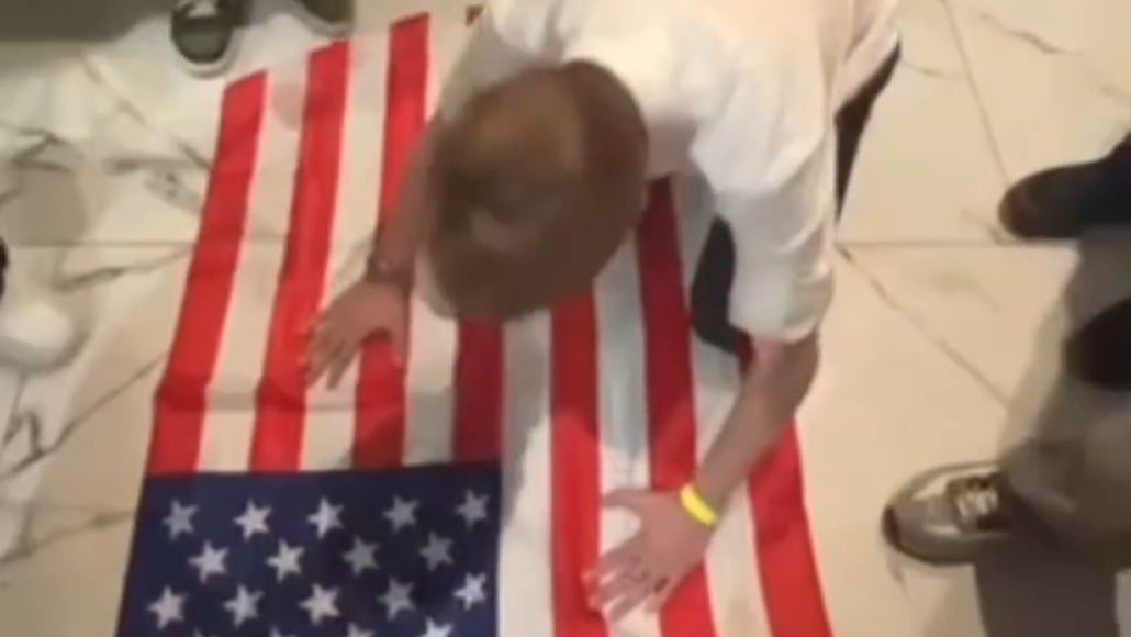 Фото: скриншот видео «Абзац»