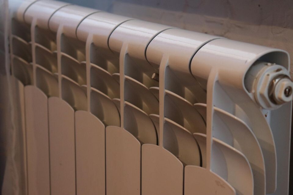    Отопительный сезон, отопление. Батарея. Источник: Анастасия Москалева / media4media.ru