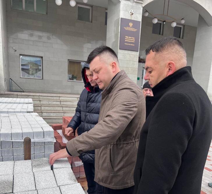    Фото со страницы в т-г Ратмира Мавлиева