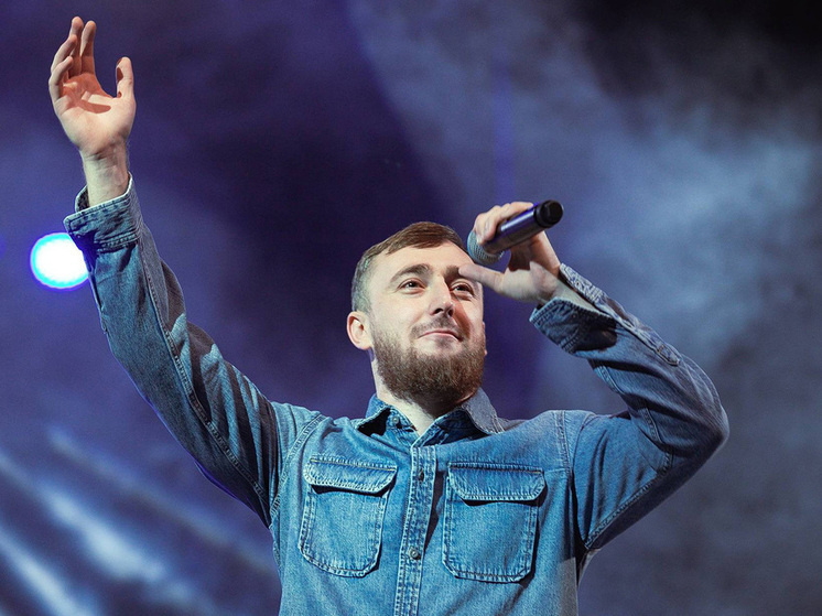     Султан мечтает написать всенародный хит. Фото из личного архива артиста