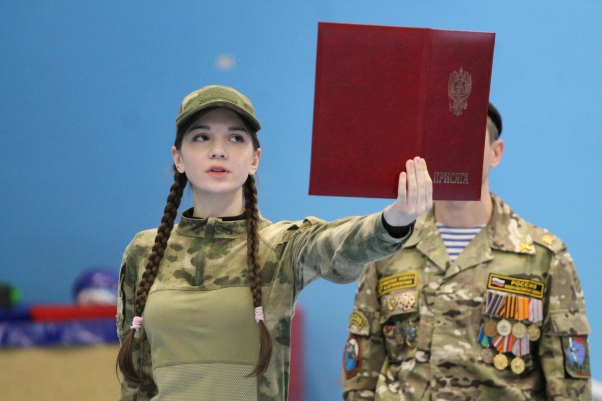    Более 40 курсантов «Ратника» приняли присягу в Югорске